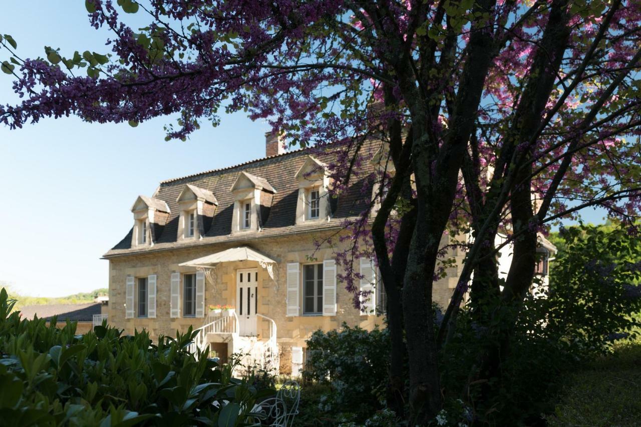 مبيت وإفطار Lalinde Les Magnolias المظهر الخارجي الصورة